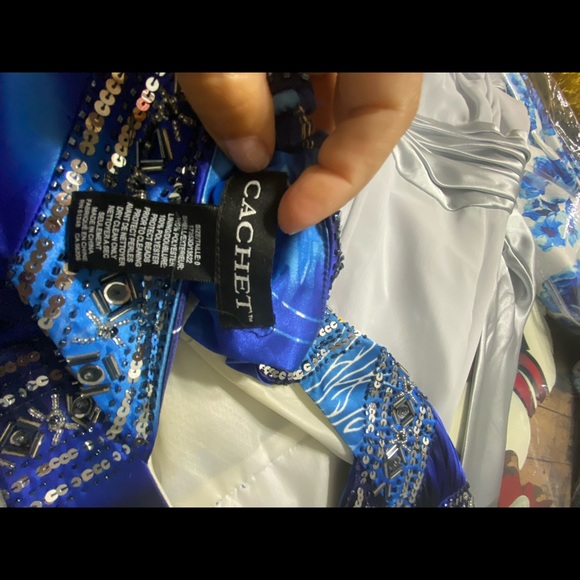 Blue beaded floral formal dress - Picture 3 of 6